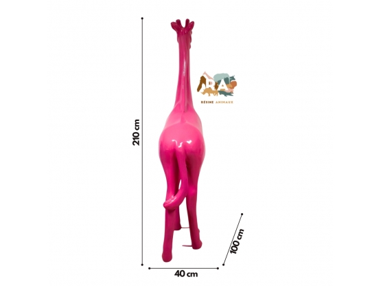 STATUE GIRAFE ROSE EN RESINE 210 CM