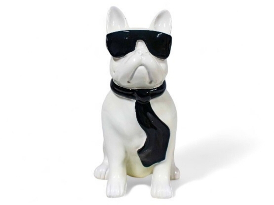 MINI CHIEN BLANC/NOIR EN RESINE  H 18 CM